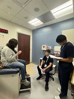 Students in patient encounter